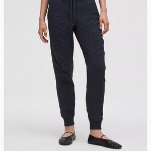 LuluLemon  Navy Dance Studio Mid Rise Jogger Size 2